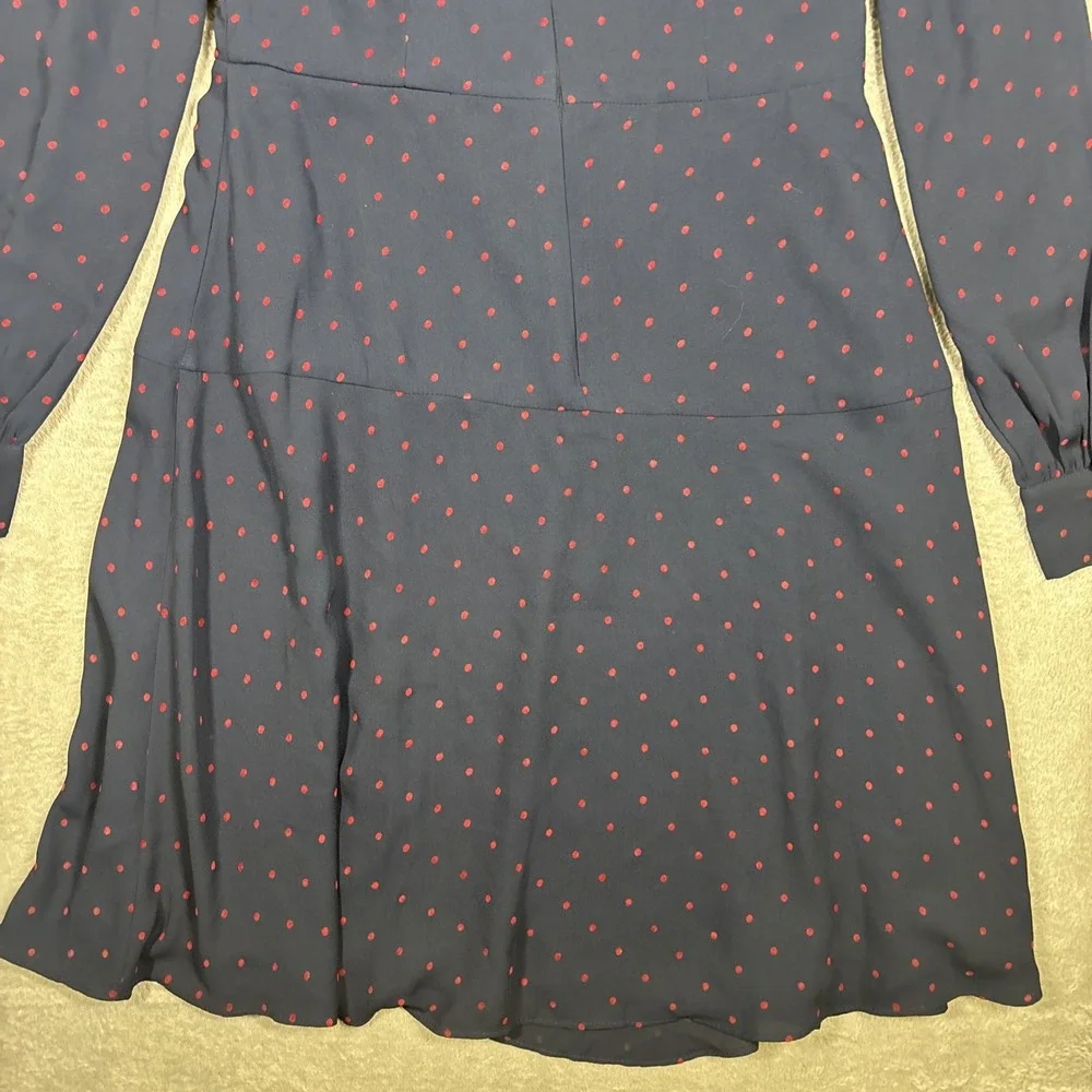 Ann Taylor Red Polka Dot Navy Seamed‎ V-neck Fit Flare Dress Size 2